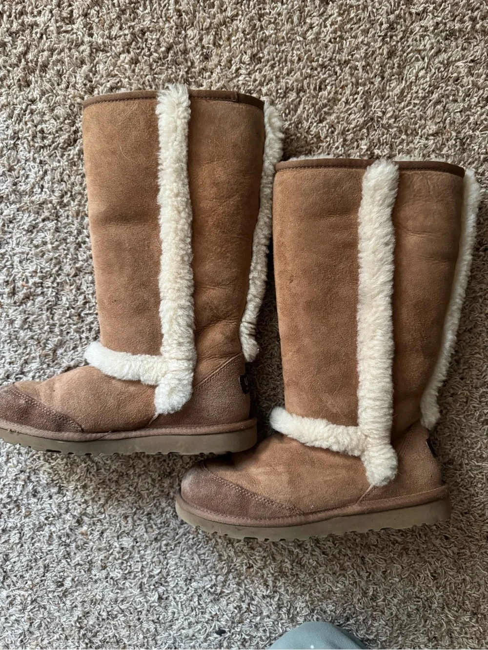 UGG Australia Vintage Tall Sheepskin Boots Chestnut Youth 5 Fits Women’s 7